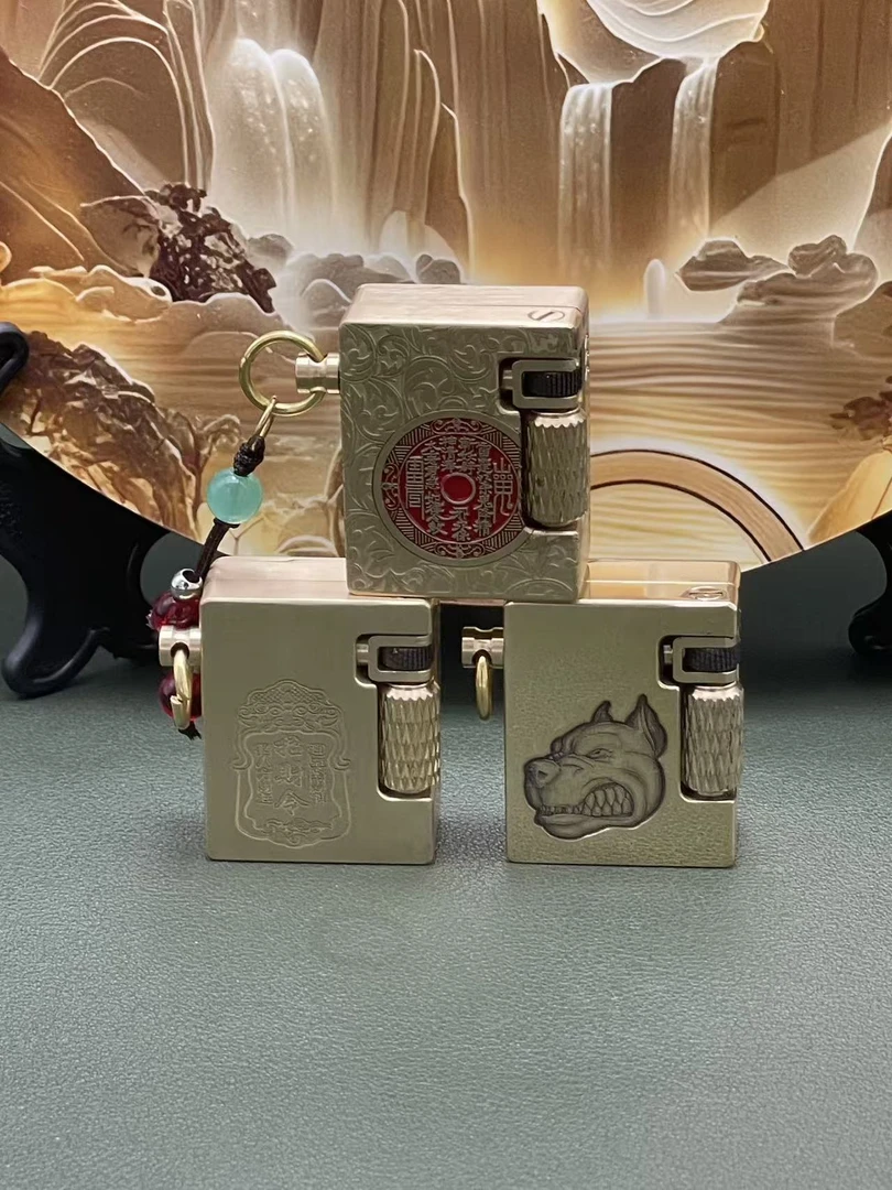 手工黄铜个性迷你战甲一键弹射打火机复古精致小巧浮雕山鬼钱设计