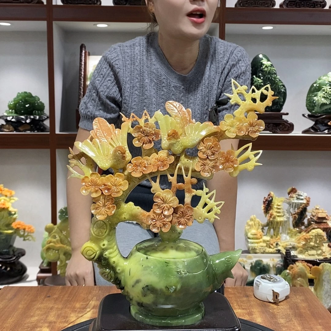 台***膏玉山水摆件 玄关摆件