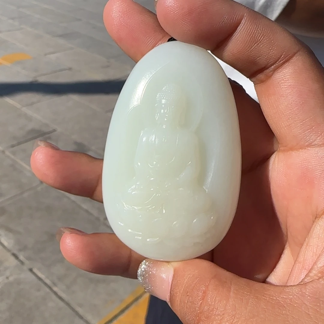 颈饰未镶嵌和田玉75