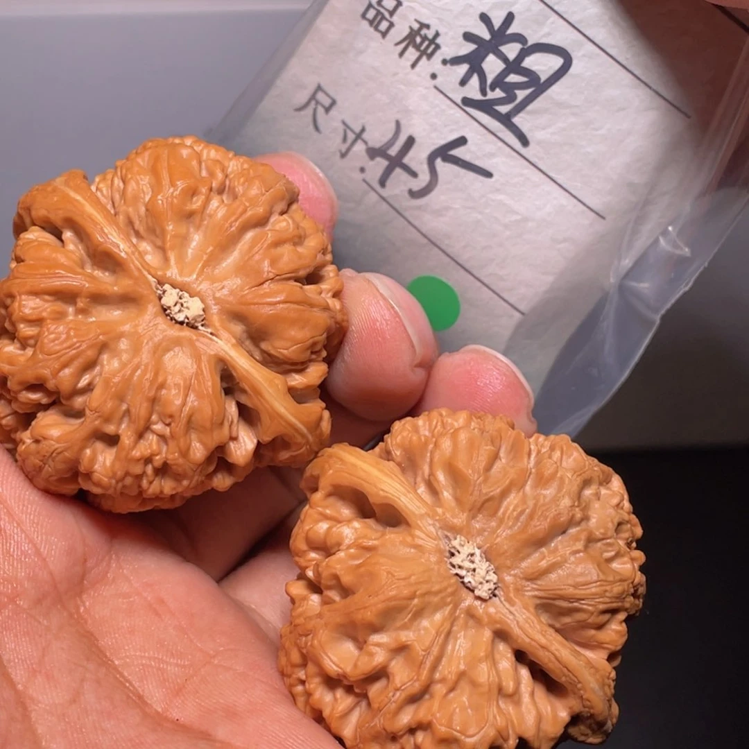 文玩核桃吊坠文玩核桃