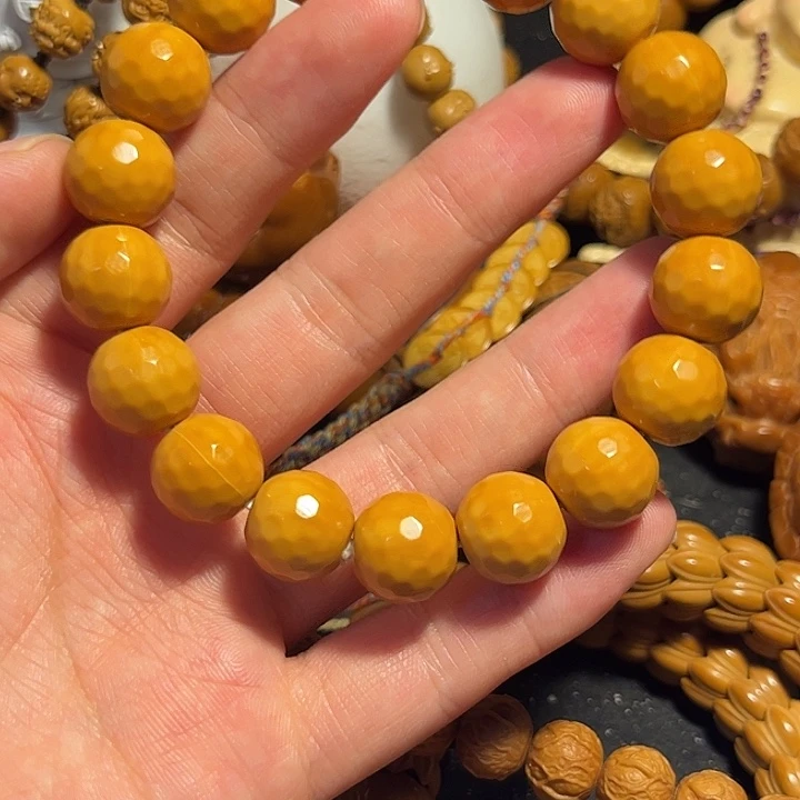 手串/手链橄榄核猴头钻面