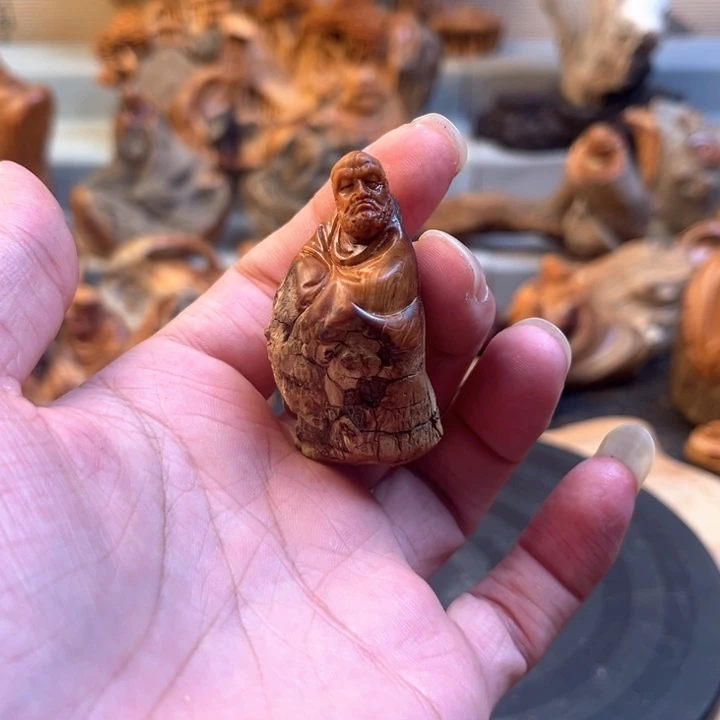 柏木太行崖柏手工雕刻