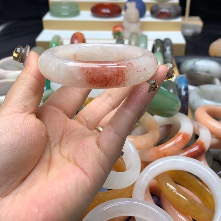 未镶嵌手镯石英质玉金*