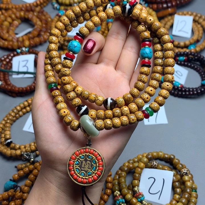 藏地密码藏饰品串