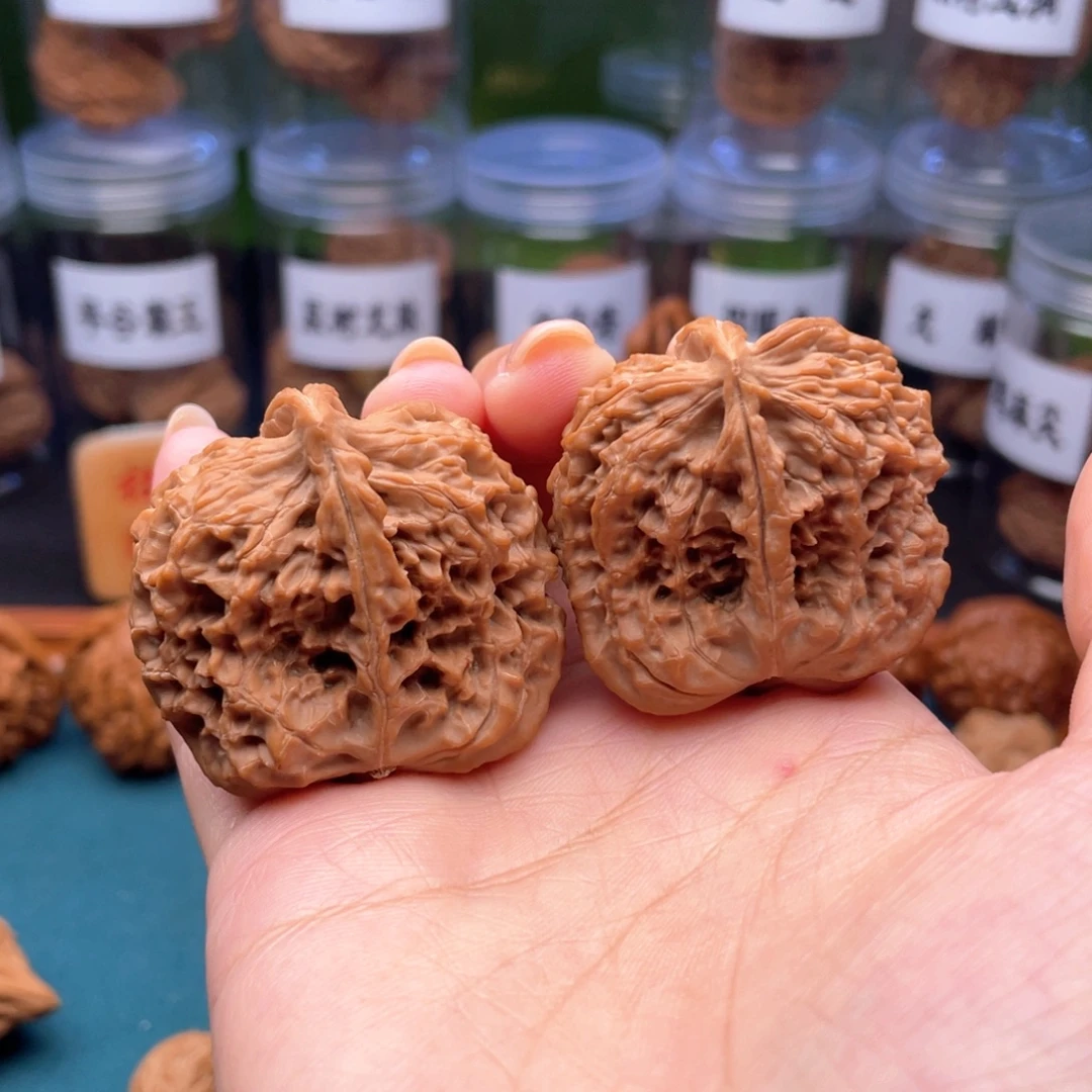 吊坠文玩核桃马老四半壁异形