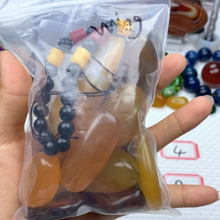 ****g未镶嵌颈饰玛瑙/玉髓