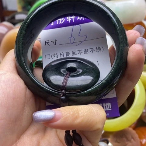 未镶嵌蛇纹石玉手镯