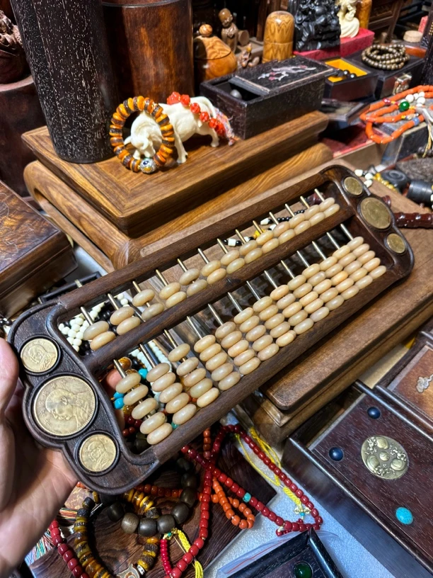 檀木算盘 六镶嵌汉玉算盘