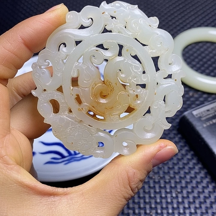 吊坠白玉菩提支持七天无理由