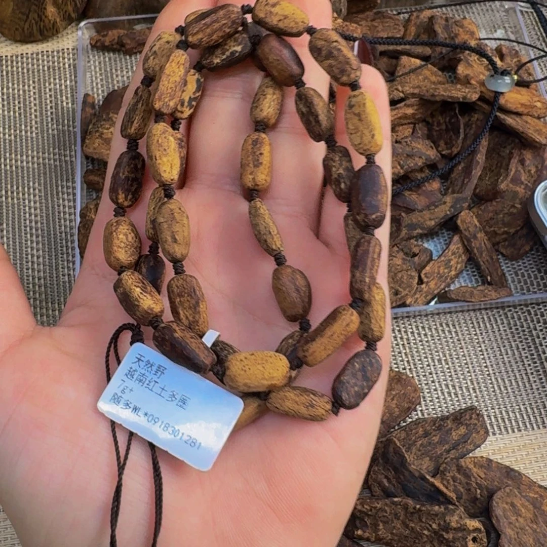 沉香吊坠幸*儿越南惠安红土吊坠