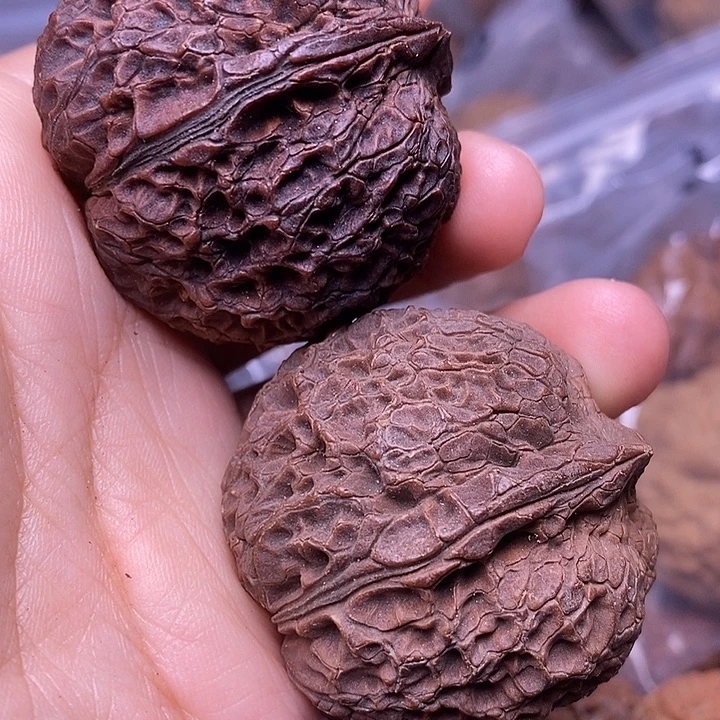 文玩核桃吊坠   32