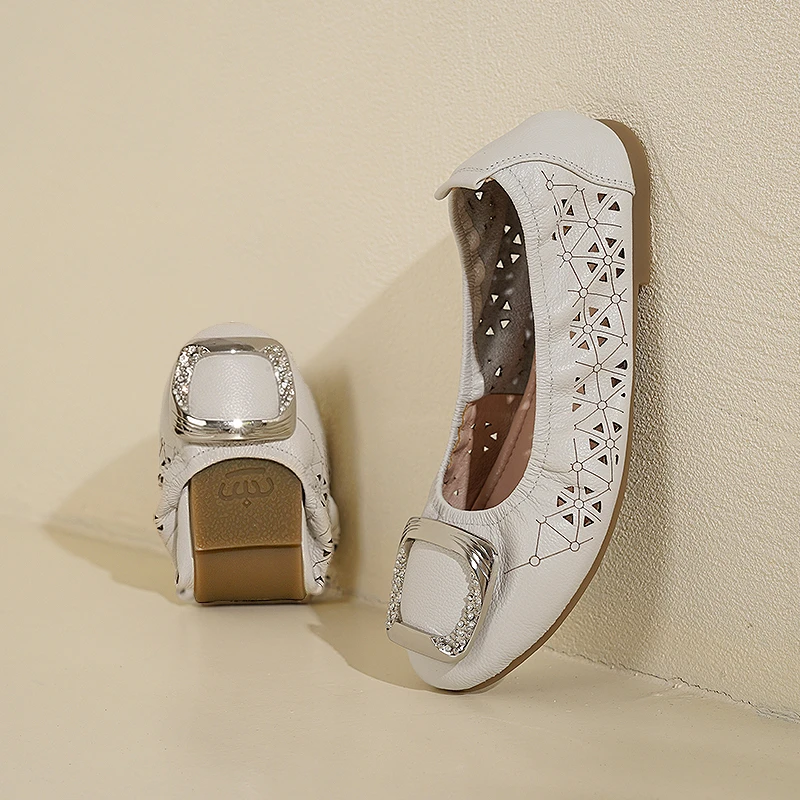 Acesc/艾斯臣真皮休闲妈妈鞋蛋卷鞋软底平底女鞋超软镂空夏季透气