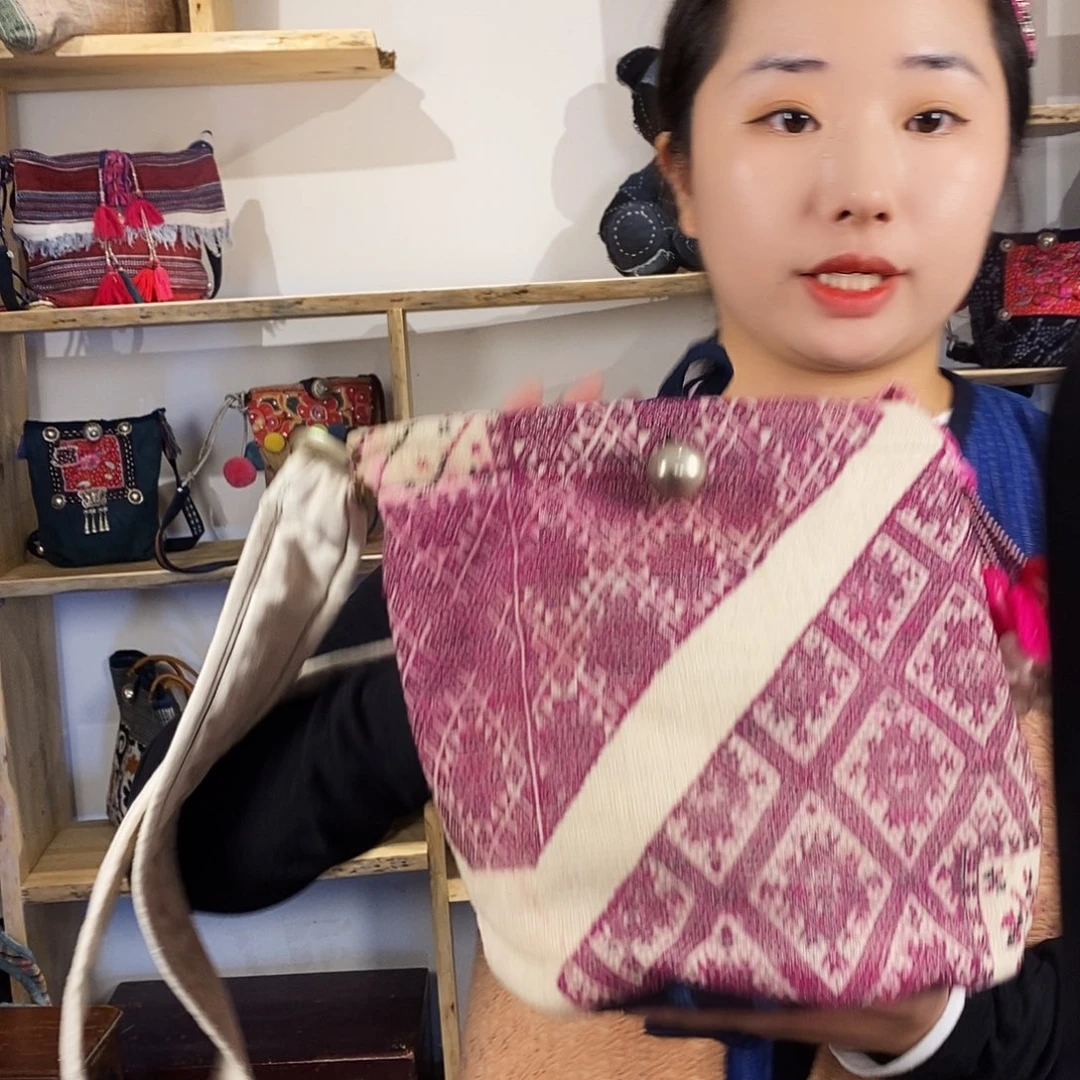 织绣手工编织斜挎包