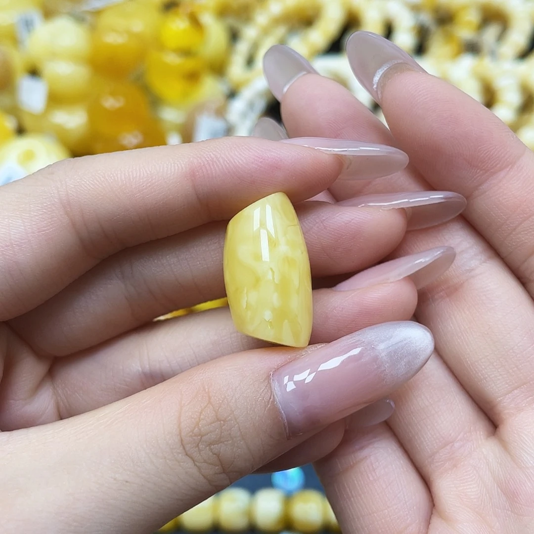 蜜蜡未镶嵌裸石马蹄珠13.2✖️23.5mm