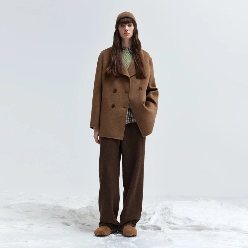 FLORA&AILEY翻驳领宽肩大衣