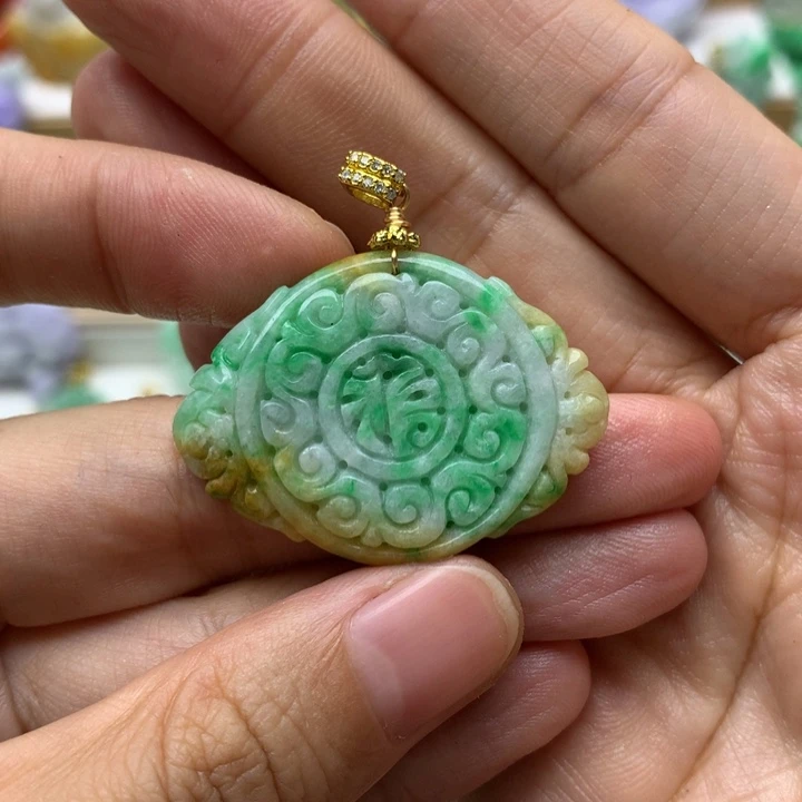 颈饰未镶嵌翡翠翠*阁翡翠