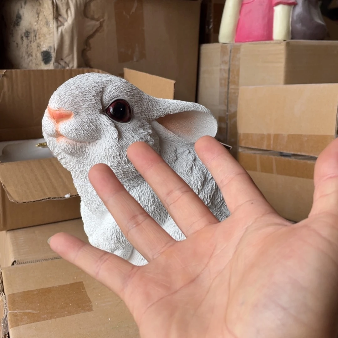 【闪购商品】树脂仿真小白兔一个摆件