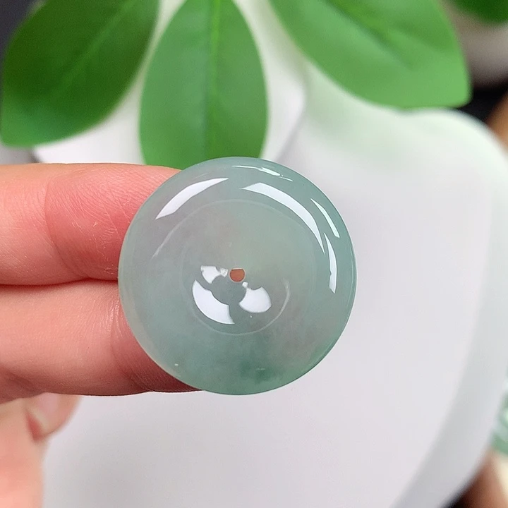 翡翠未镶嵌颈饰平安扣 24.3x5.3mm