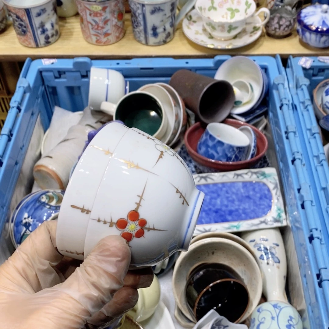 白****瓷片哈哈哈哈哈哈哈哈