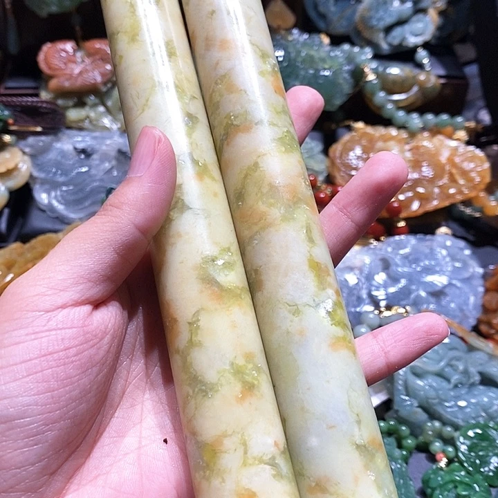 岫玉未镶嵌毛衣链