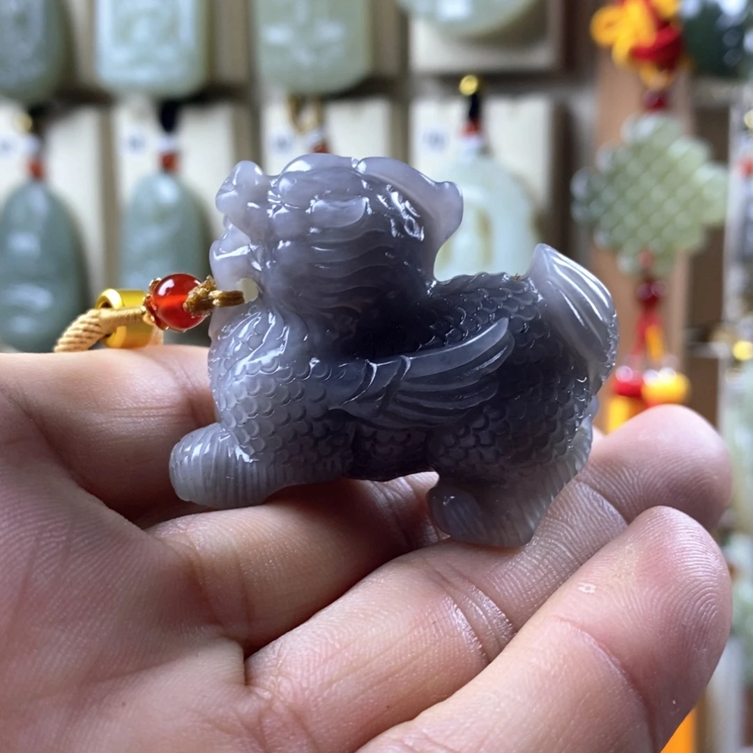 果****颈饰未镶嵌和田玉