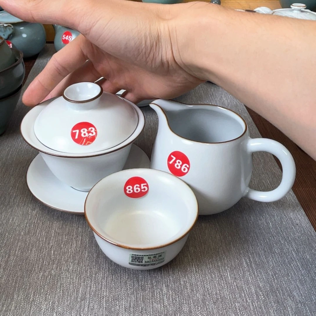 瓷片小微瑕。。。。。。。。。