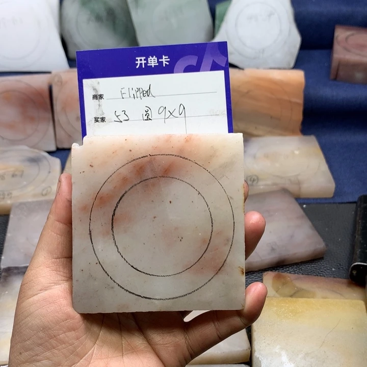 石英质玉手镯未镶嵌F****d定制手镯