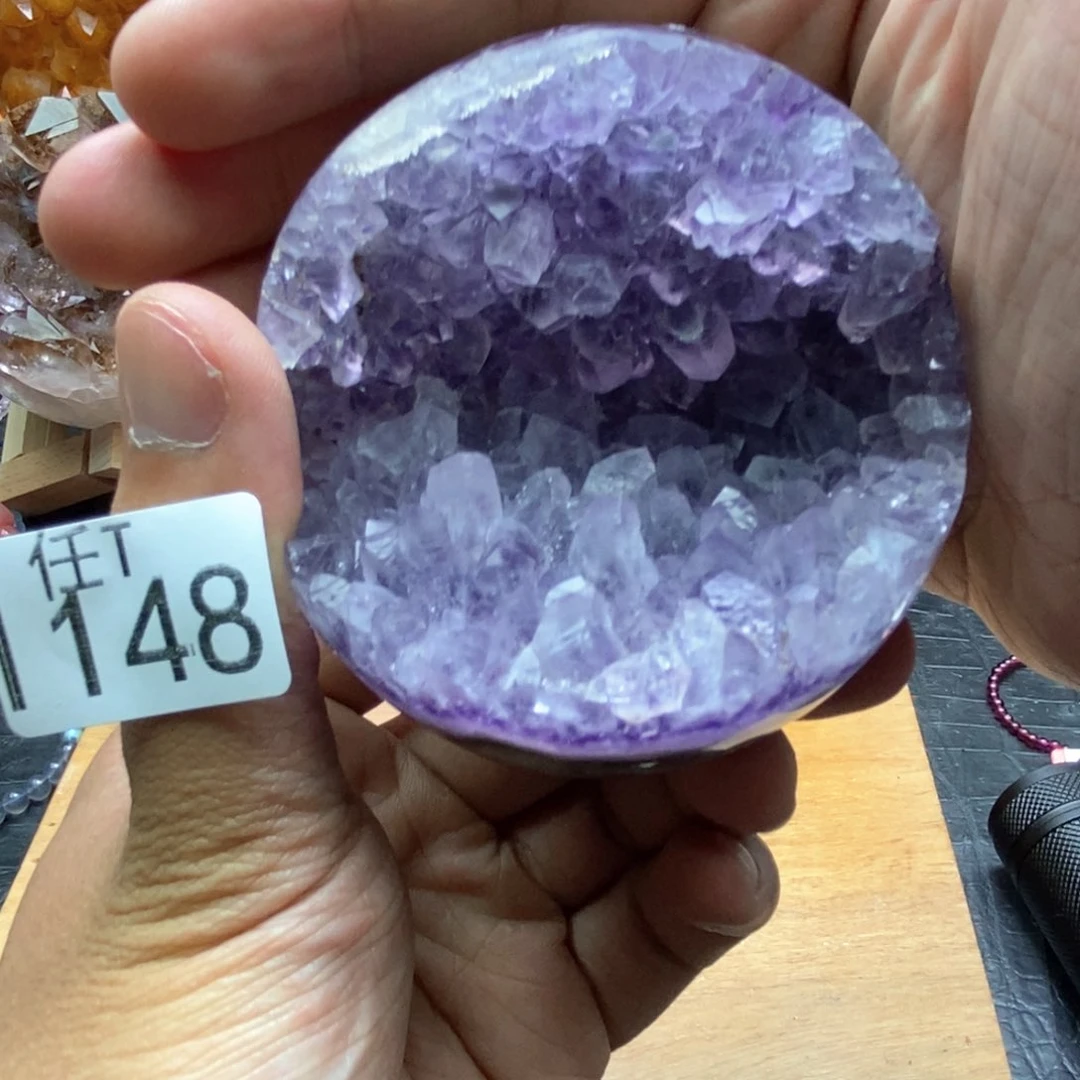 未镶嵌水晶大型摆件（非配饰）
