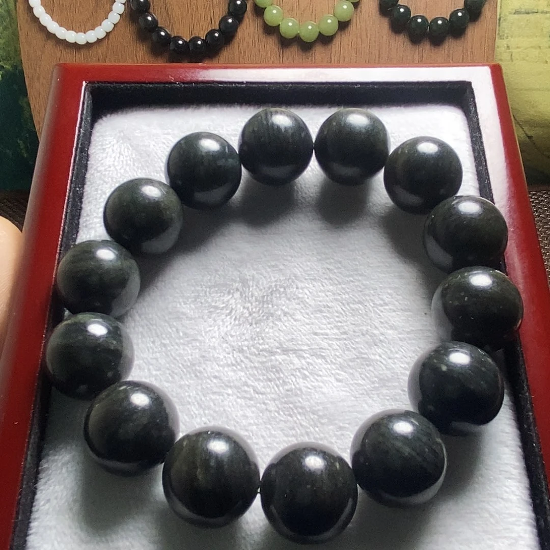 和田玉未镶嵌手串