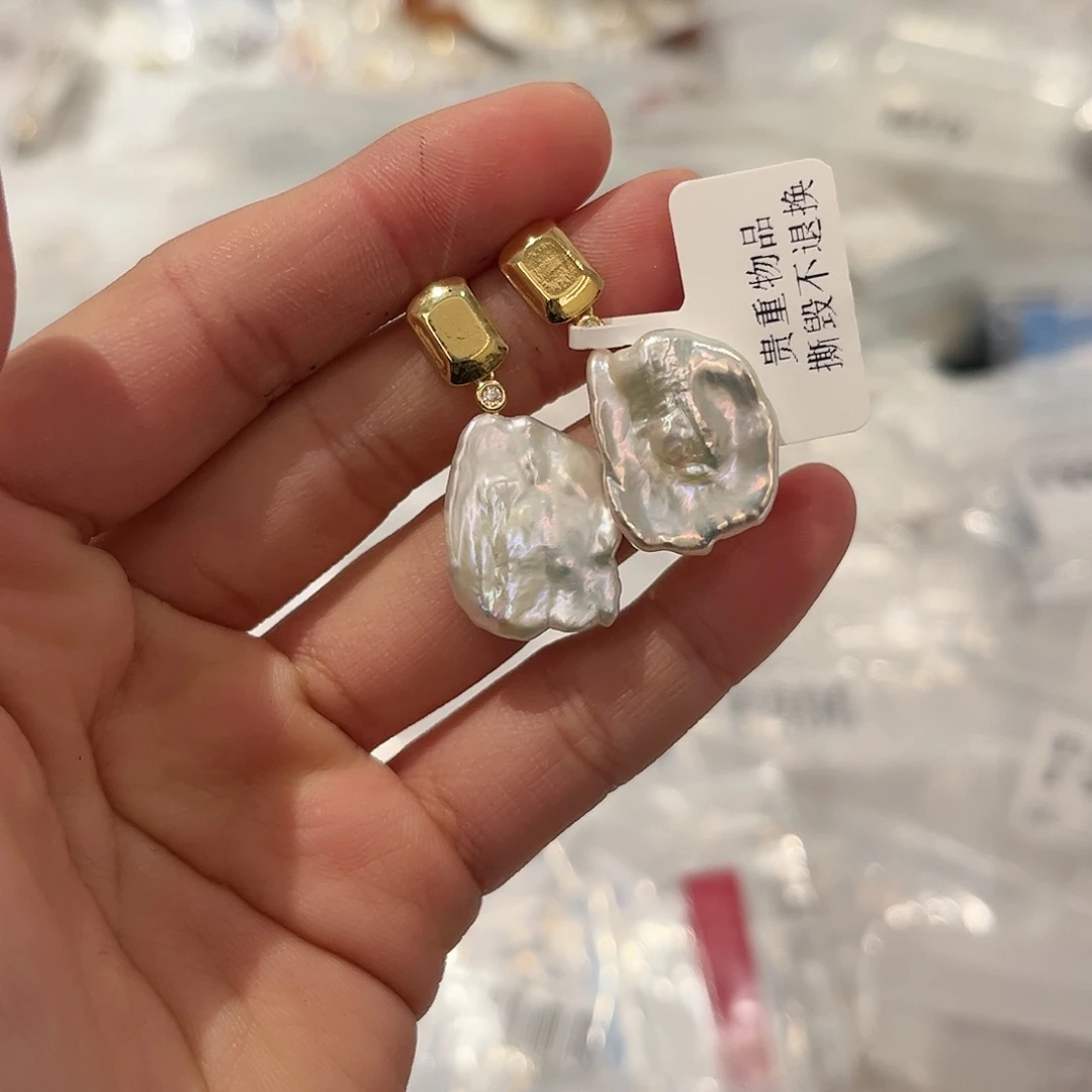 淡水珍珠耳饰合金