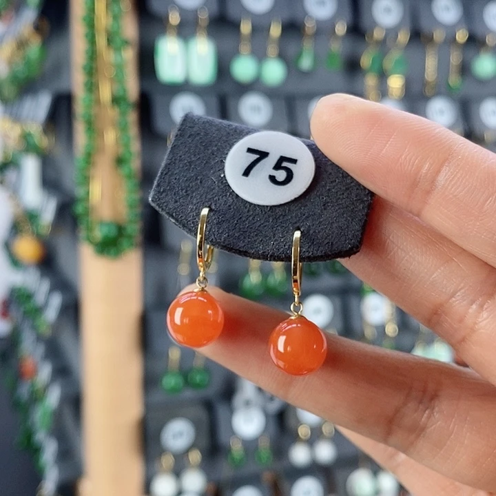 南红玛瑙耳饰18K金镶嵌