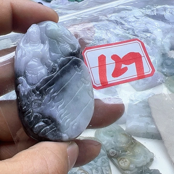 翡翠颈饰未镶嵌霄*