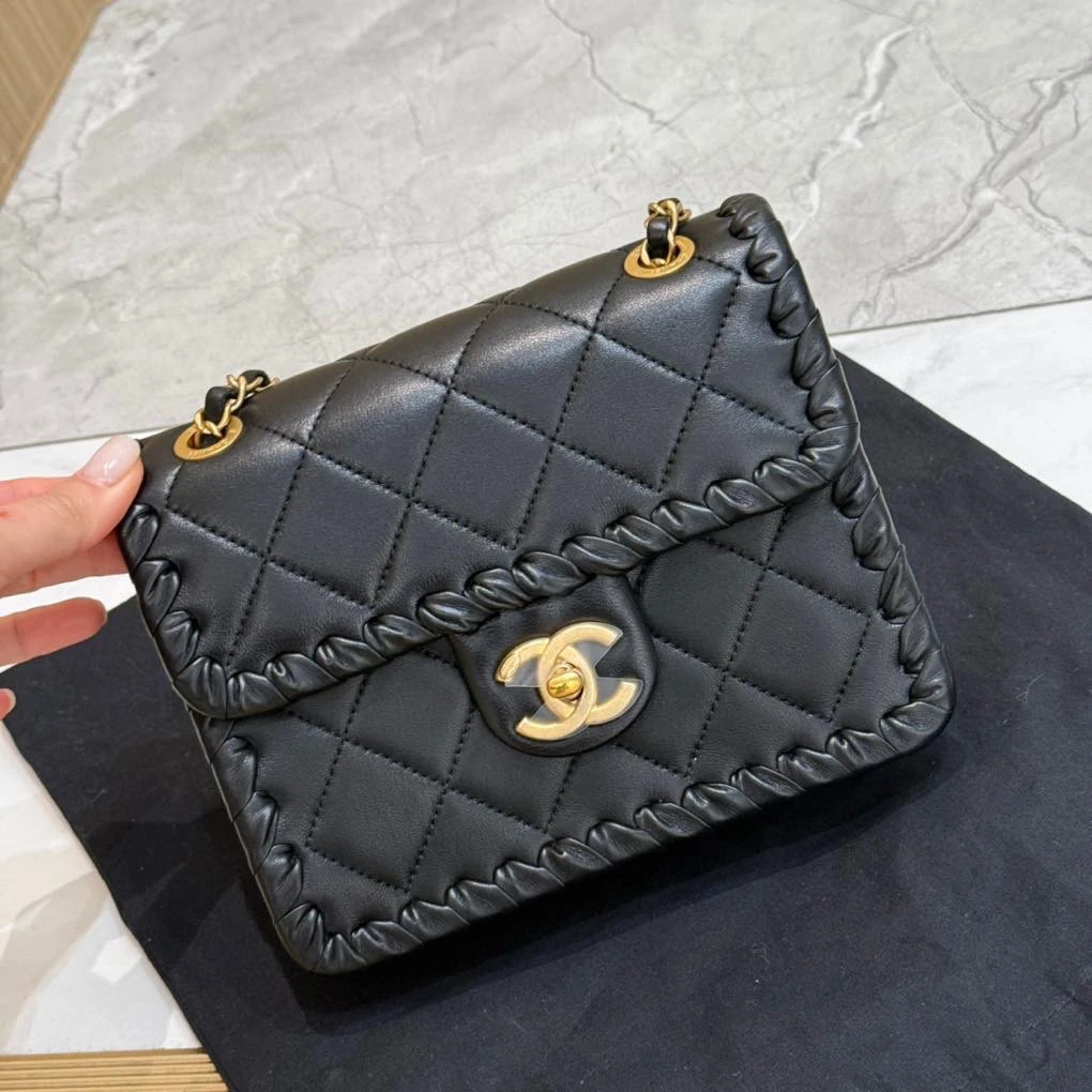 99新 Chanel/香奈儿 黑金CF编织金币豆腐包 芯