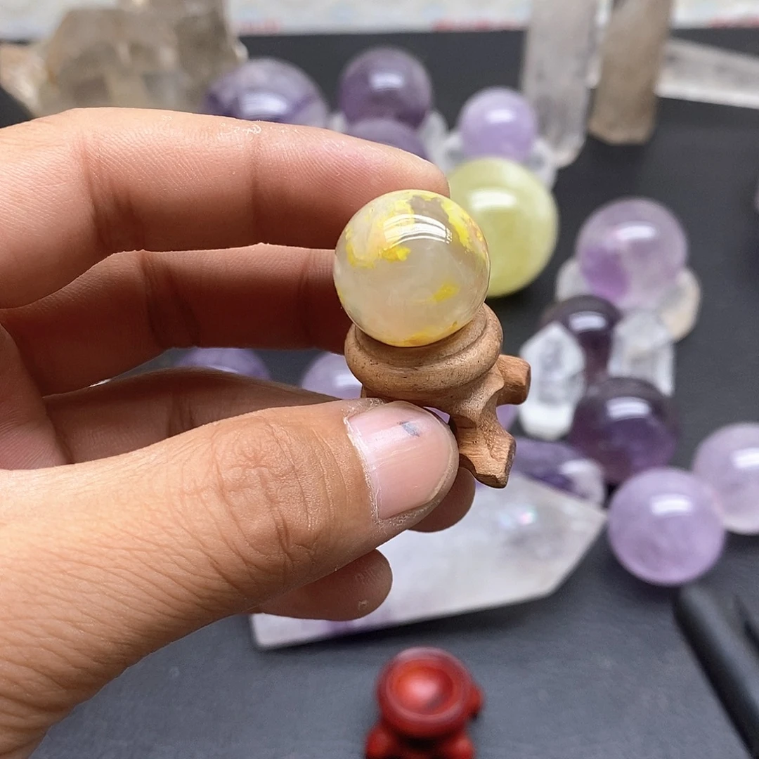 三***幸未镶嵌项圈水晶260