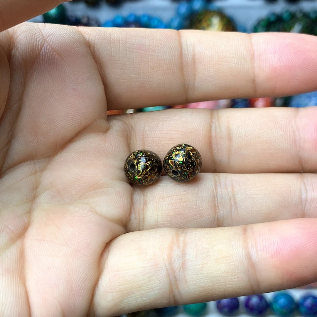 ?****?两颗欧珀老型单珠8*9+