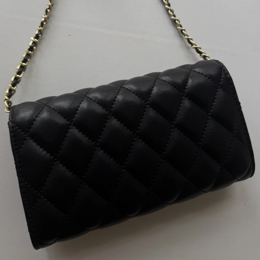 镶嵌女士防盗包盖加厚翻盖式沙滩斜挎包休闲风单肩