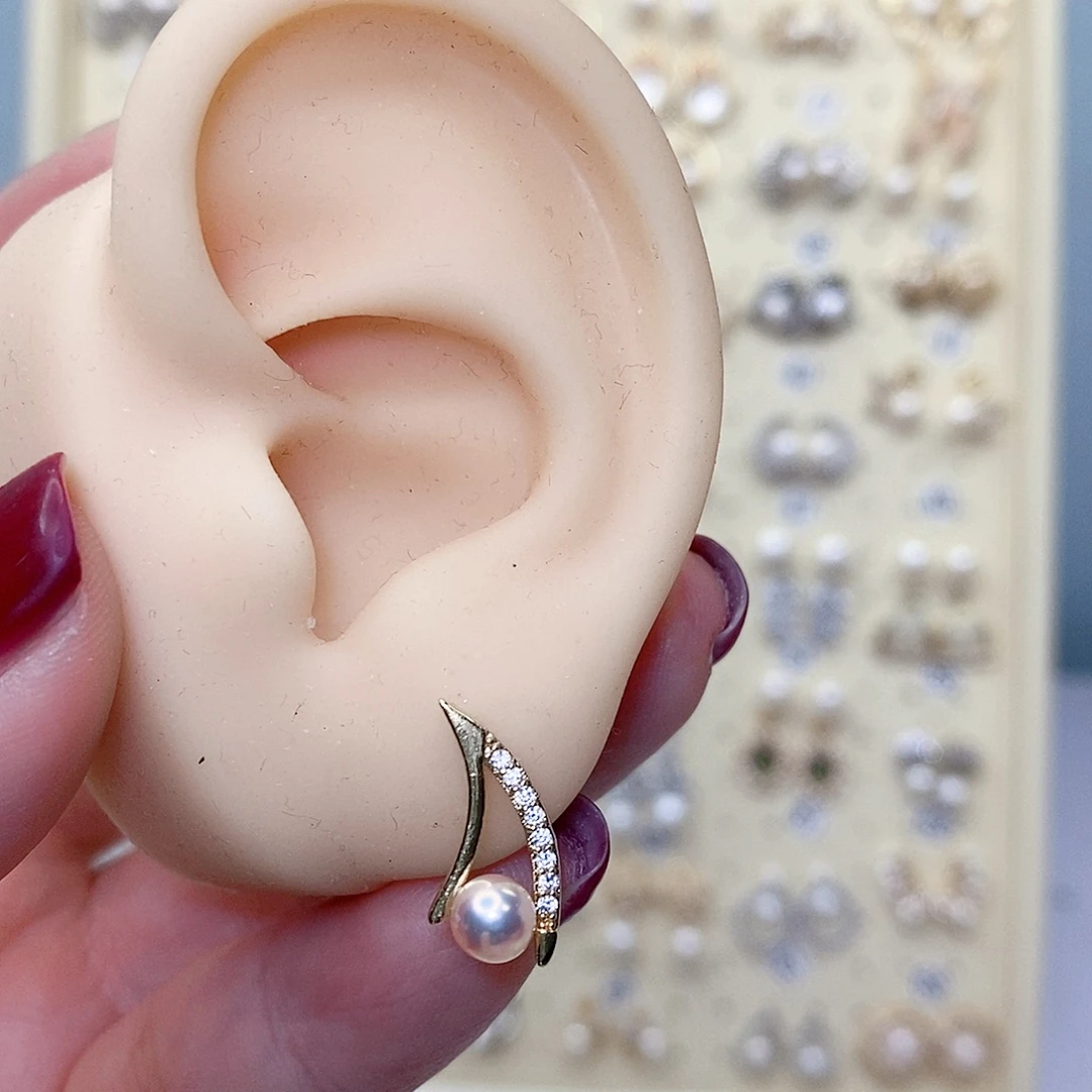 银S925镶嵌淡水珍珠耳饰