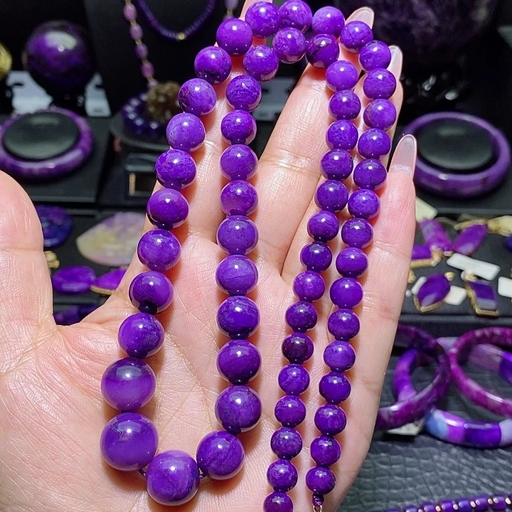 未镶嵌苏纪石（舒俱来）项链