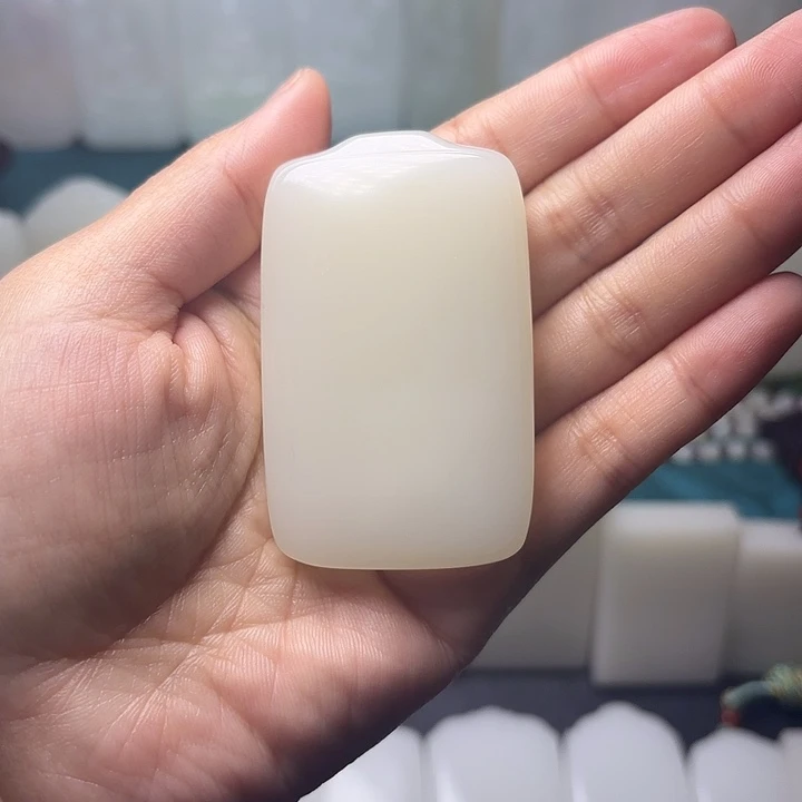 栋***哥无事牌464000000000