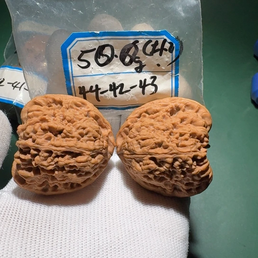 吊坠文玩核桃T135