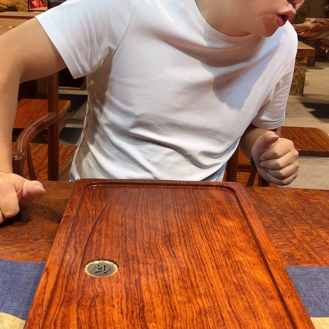 玉木（非红木类）巴花学名古夷苏木