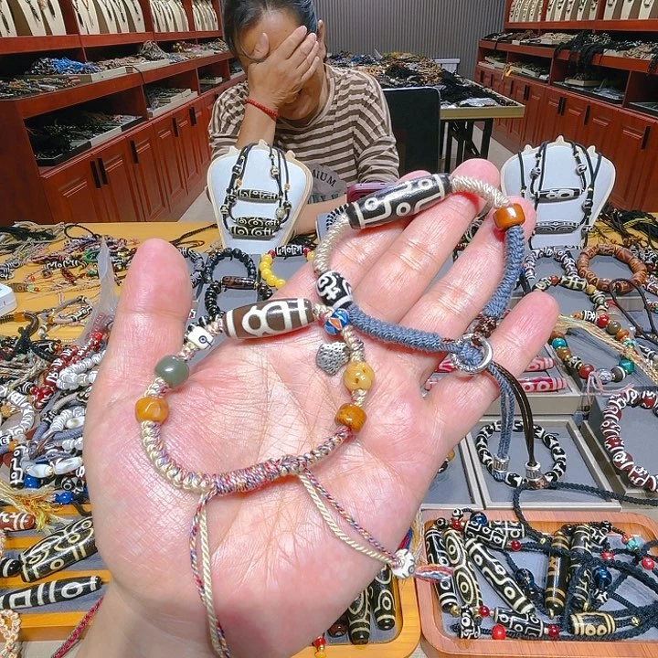 未镶嵌玛瑙/玉髓珠宝奇石
