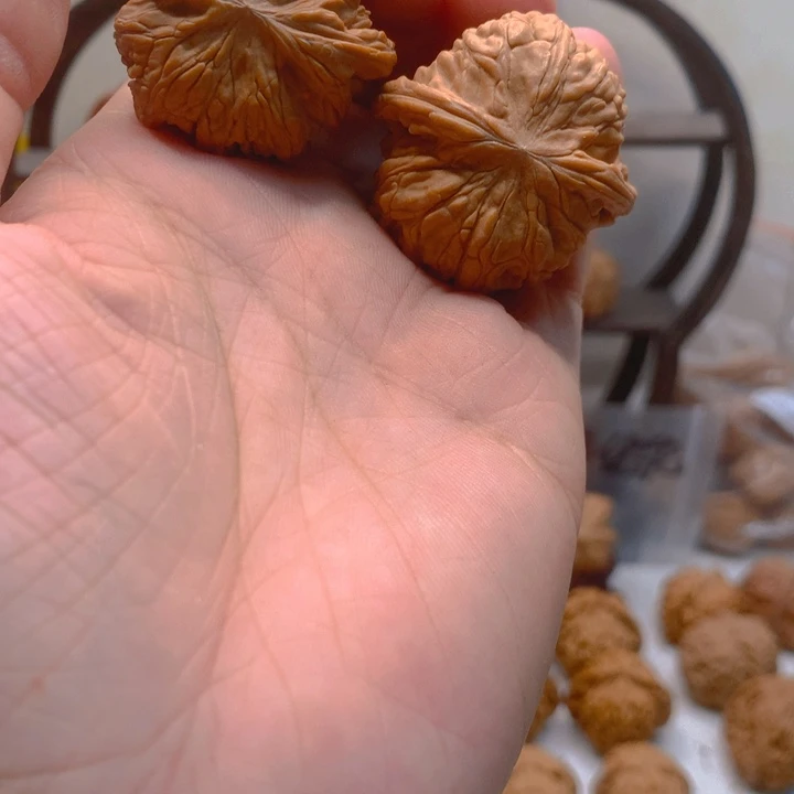 文玩核桃吊坠39蝴蝶磨盘