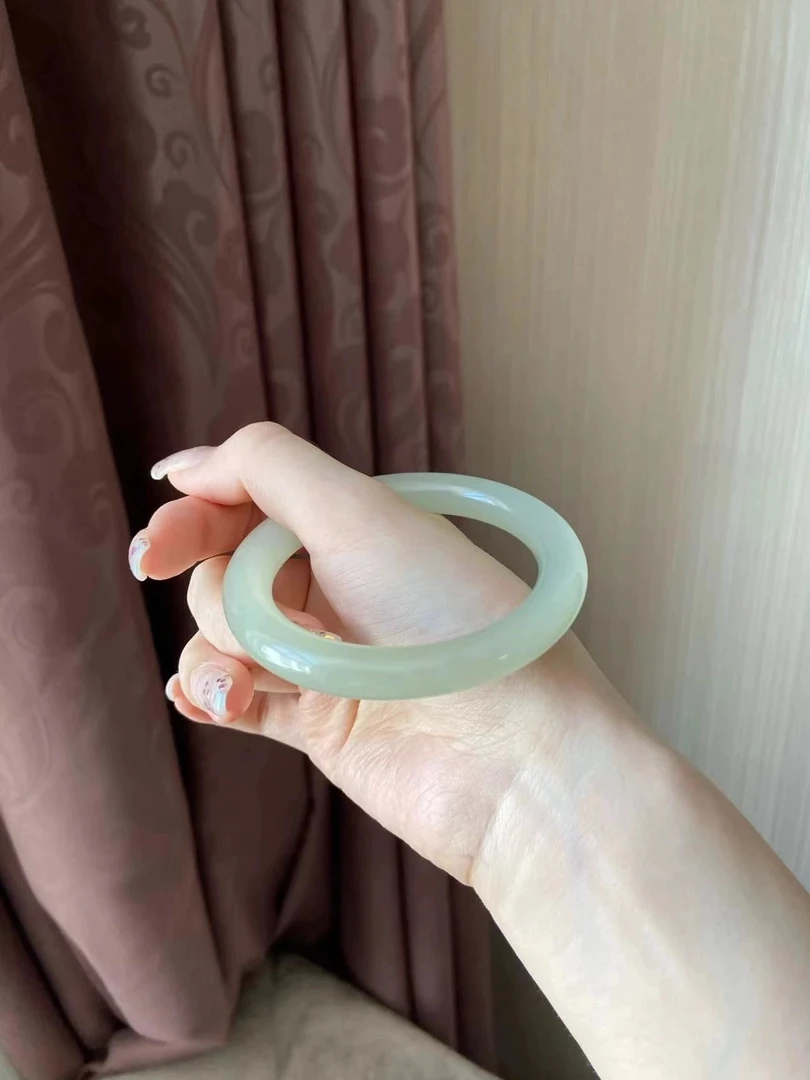 A4和田玉蜂蜜水青海料胖圆条