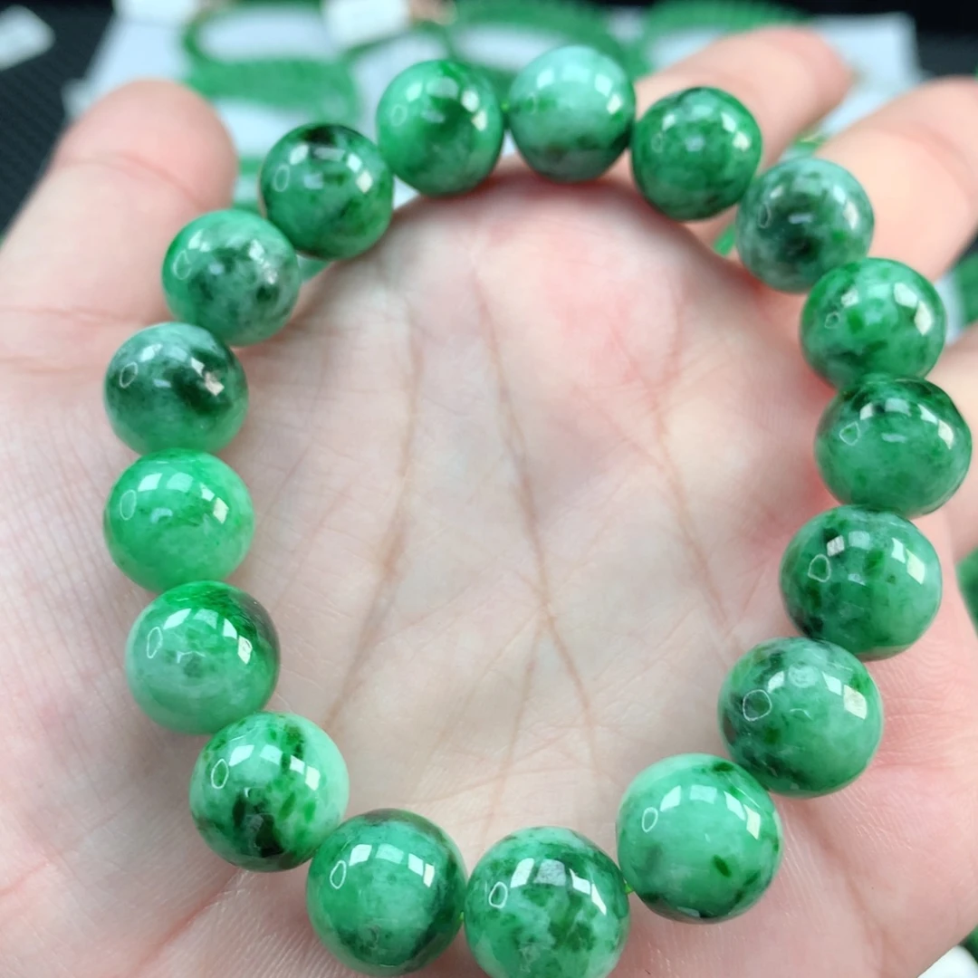 翡翠手链未镶嵌翡翠