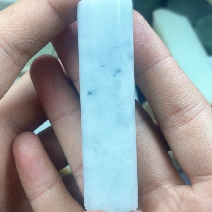 F***s翡翠未镶嵌颈饰11111111111111