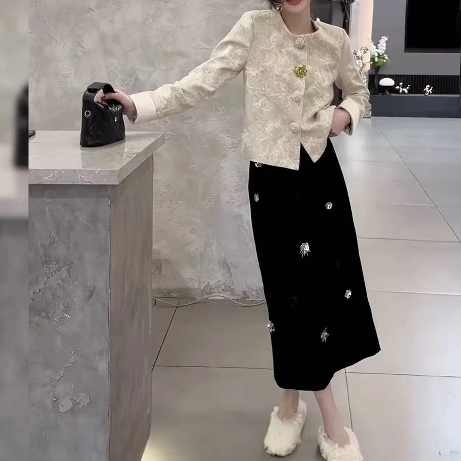 LL琳大码小香外套法式提花高级感短款上衣设计感两件套25101