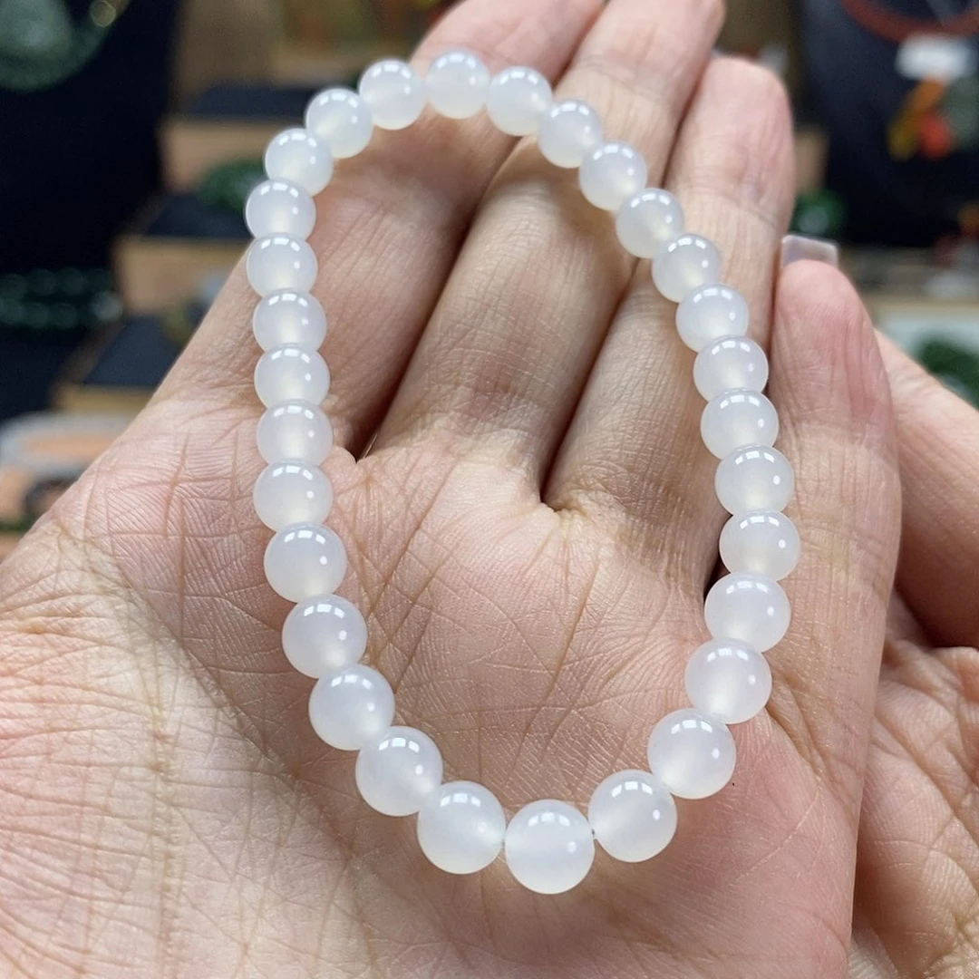 颈饰未镶嵌和田玉（白玉）6mm