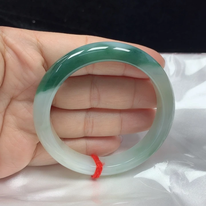 翡翠手镯未镶嵌正圈57.3