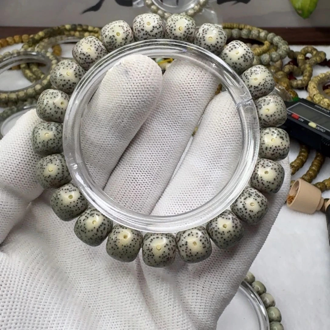 星月菩提手串571  11尺寸同枝